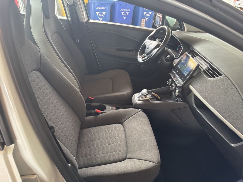 Renault Zoe electric drive 51 kW Experience — zdjęcie 10