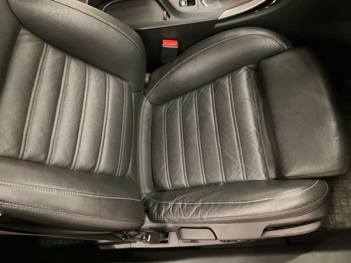 Opel Insignia 2015 — photo 37