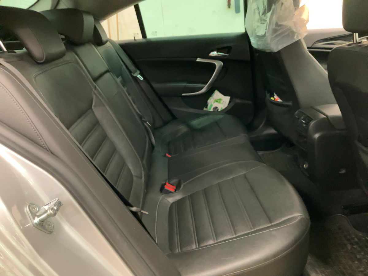 Opel Insignia 2015 — photo 21