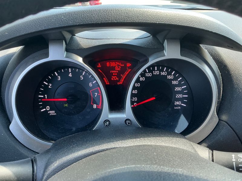 Nissan Juke 1.6 N-tec 2014 – снимка 18