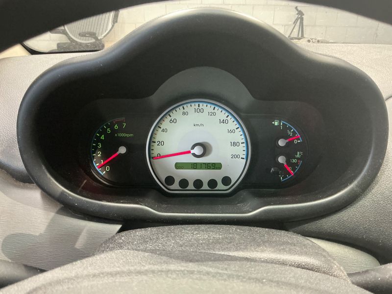 Hyundai i10 1.1 Classic — zdjęcie 4