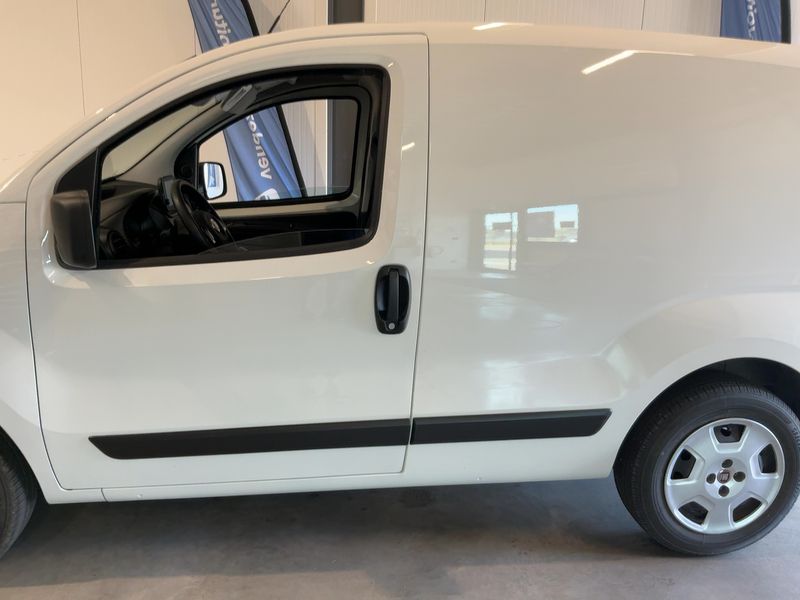 Fiat Fiorino 1.3 M-Jet SX Kasten — zdjęcie 4