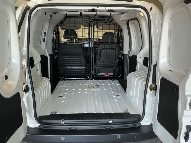 Fiat Fiorino 1.3 M-Jet SX Kasten — zdjęcie 10