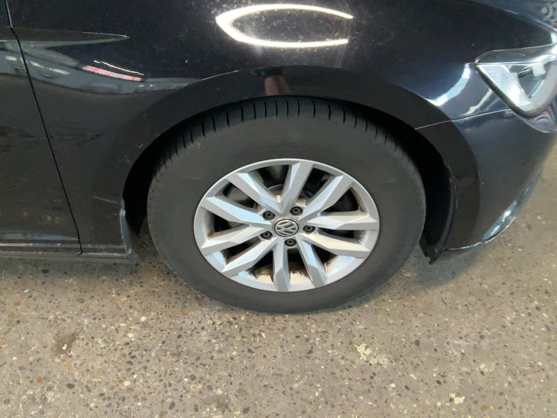Volkswagen Passat 2.0 TDI Comfortline BlueMotion Tech 2018 – снимка 11