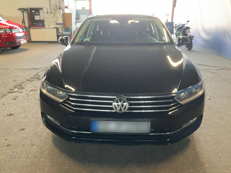Volkswagen Passat 2.0 TDI Comfortline BlueMotion Tech 2018 – снимка 14