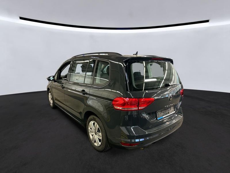 Volkswagen Touran 2.0 TDI Comfortline BlueMotion Tech — zdjęcie 3