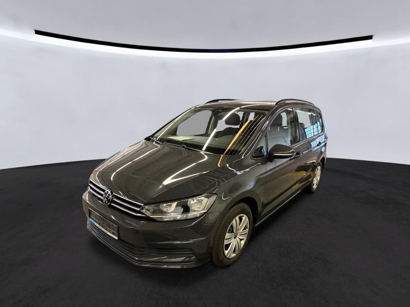 Volkswagen Touran 2.0 TDI Comfortline BlueMotion Tech — zdjęcie 1