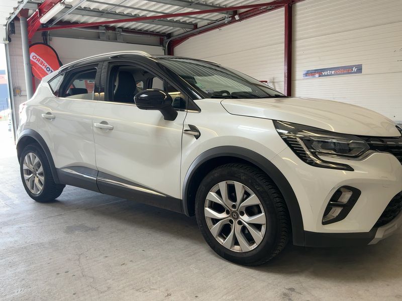 Renault Captur 1.3 TCe Mild-Hybrid Intens — zdjęcie 8