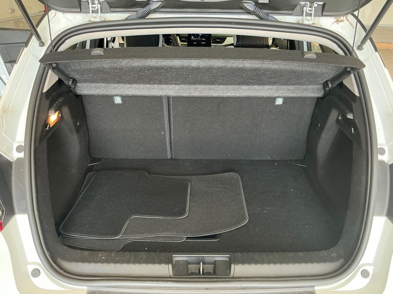 Renault Captur 1.3 TCe Mild-Hybrid Intens — zdjęcie 10