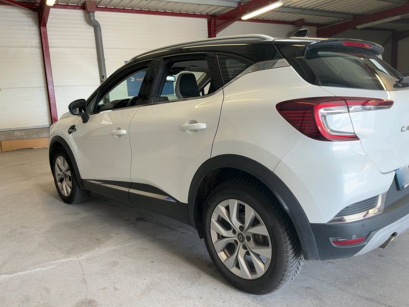 Renault Captur 1.3 TCe Mild-Hybrid Intens — zdjęcie 3