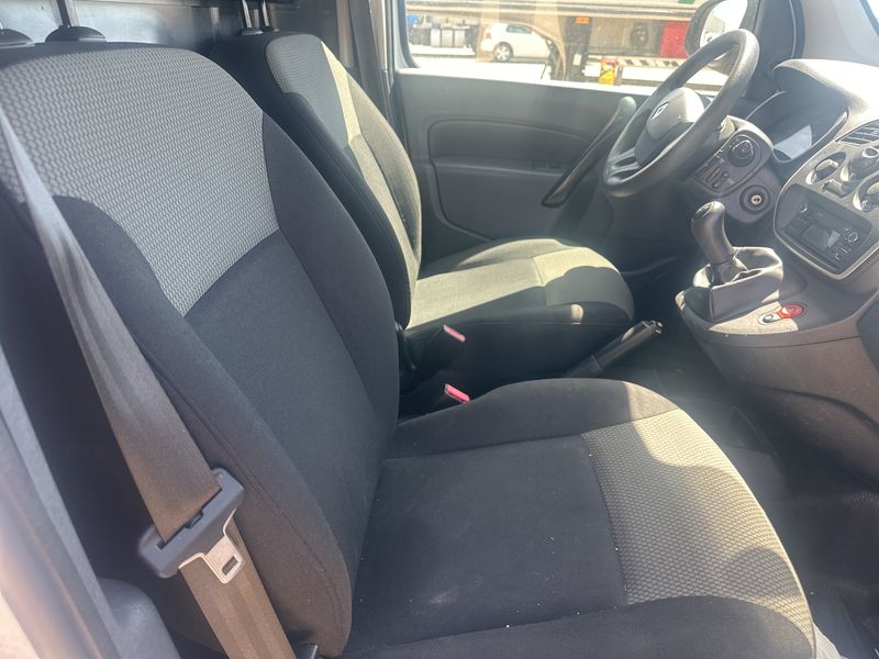 Renault Kangoo 1.5 dCi Furgón Professional — zdjęcie 10