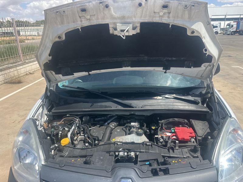 Renault Kangoo 1.5 dCi Furgón Professional — zdjęcie 8
