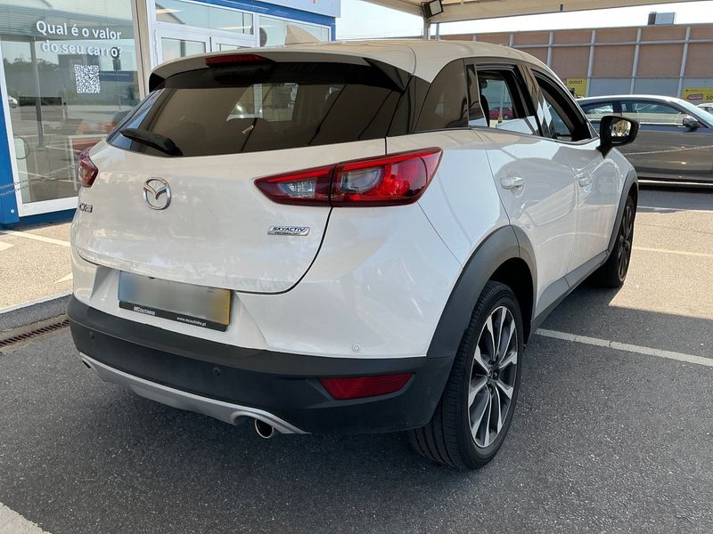 Mazda CX-3 1.8 Skyactiv-D Attraction — zdjęcie 6