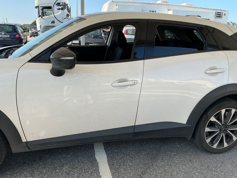 Mazda CX-3 1.8 Skyactiv-D Attraction — zdjęcie 4