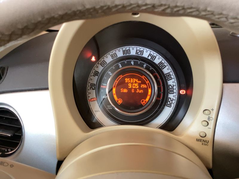 Fiat 500 1.2 Lounge — zdjęcie 13