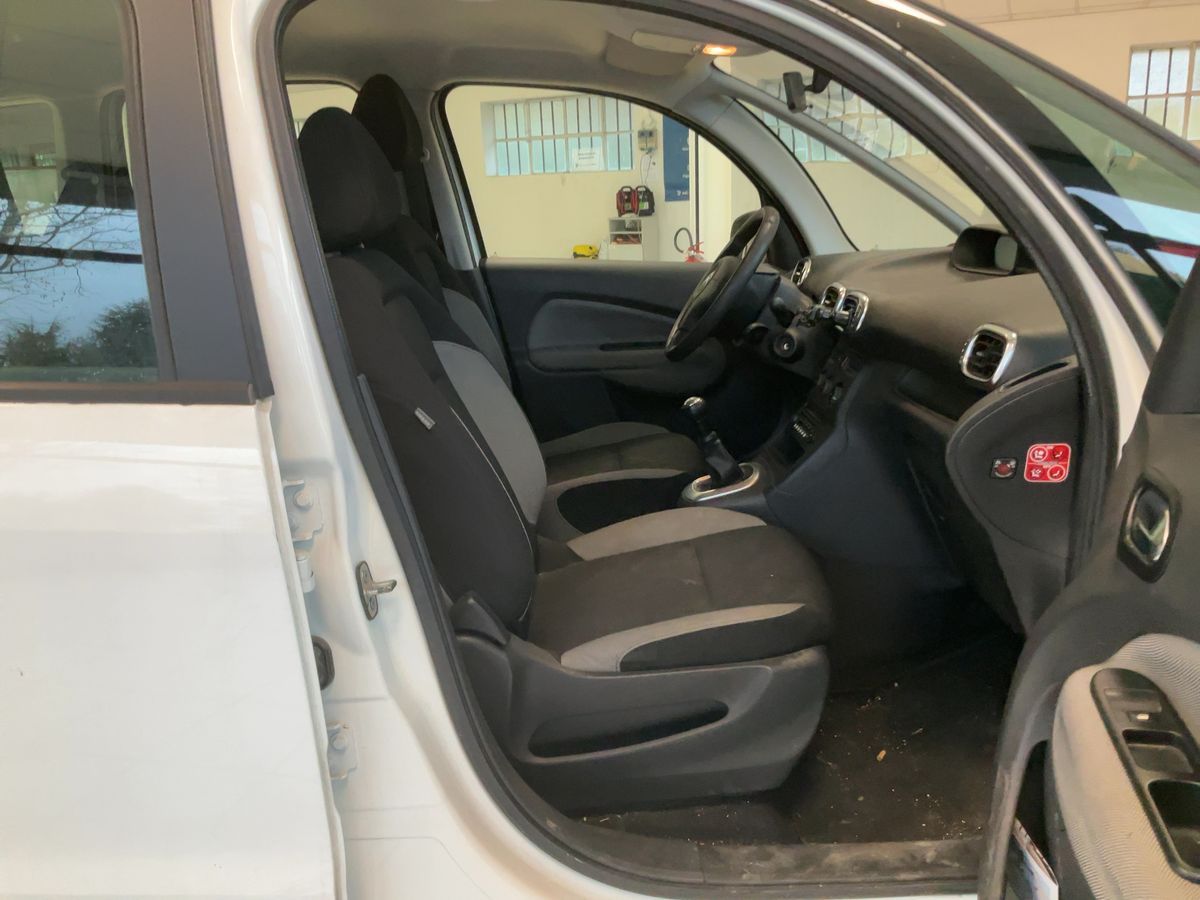 Citroen C3 2013 — photo 17