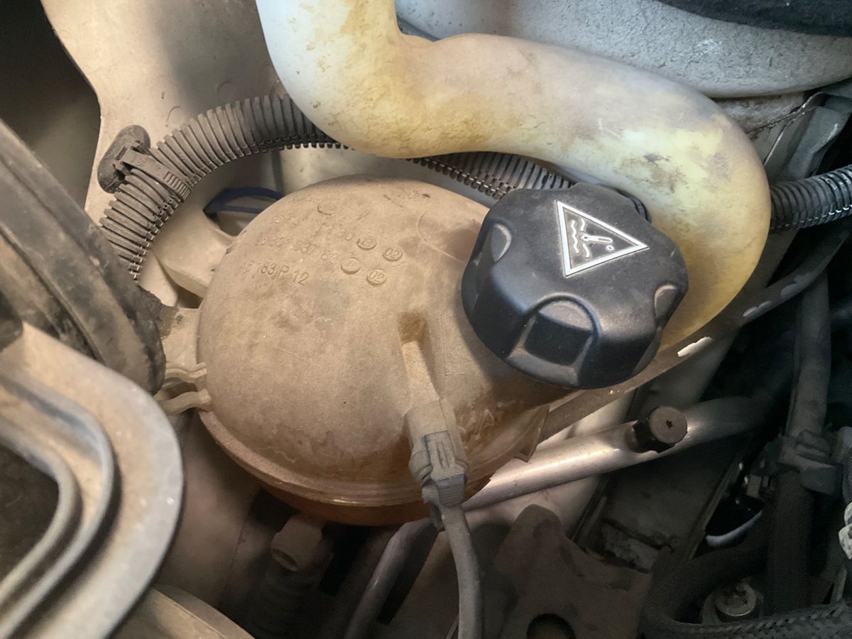 Citroen C3 2013 — photo 32