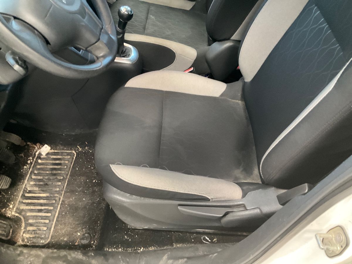Citroen C3 2013 — photo 25
