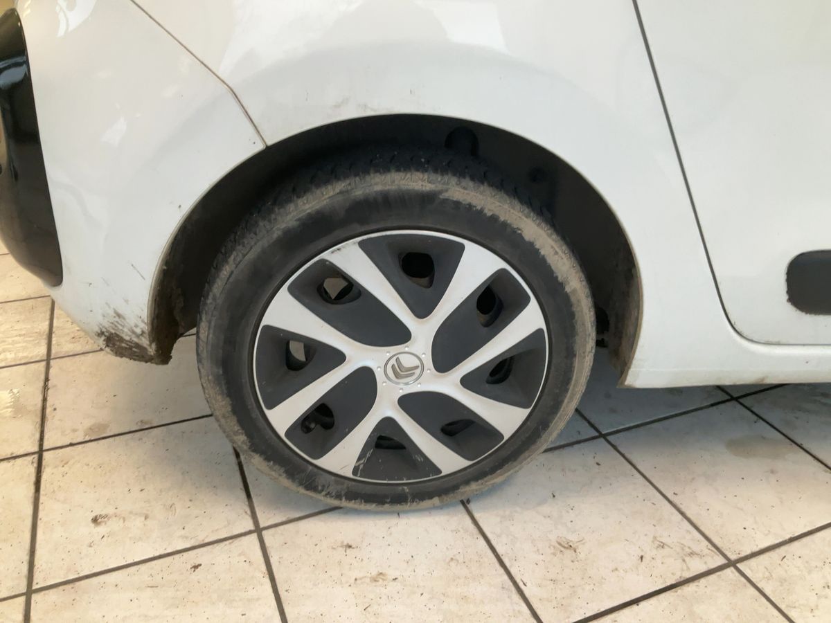 Citroen C3 2013 — photo 10