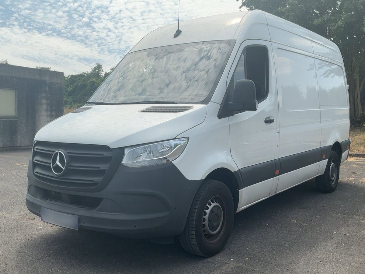 Mercedes-Benz Sprinter 2021