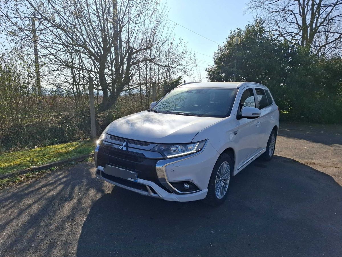 Mitsubishi Outlander 2019