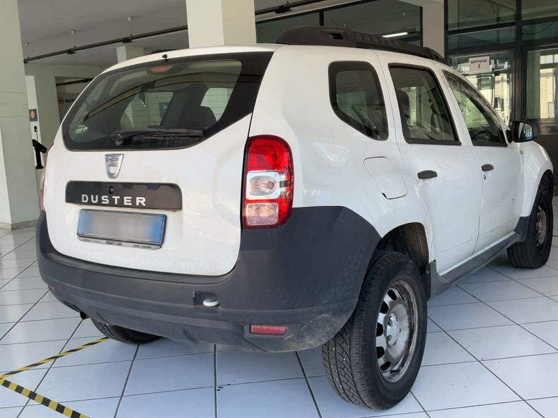 Dacia Duster 1.6 LPG Ambiance 4x2 2015 – снимка 8