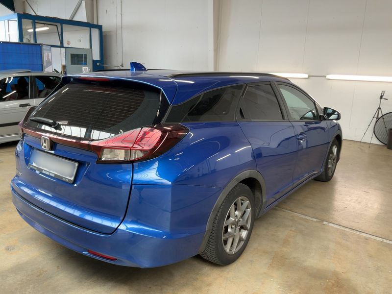 Honda Civic 1.8 i-VTEC Elegance — zdjęcie 6