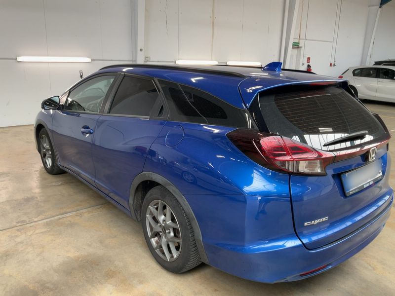 Honda Civic 1.8 i-VTEC Elegance — zdjęcie 3