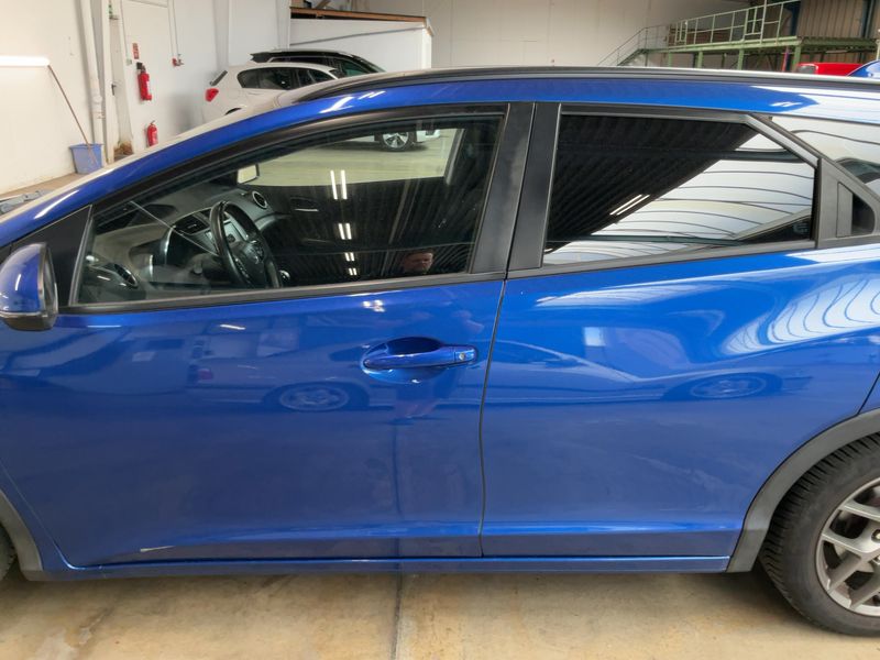 Honda Civic 1.8 i-VTEC Elegance — zdjęcie 4