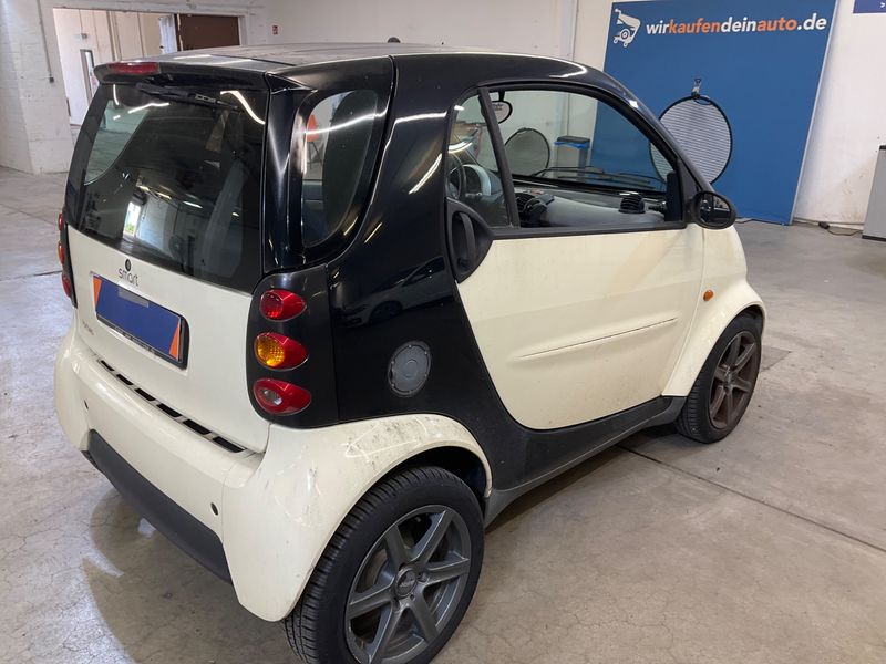 Smart fortwo 0.7 Turbo Basis pure — zdjęcie 2