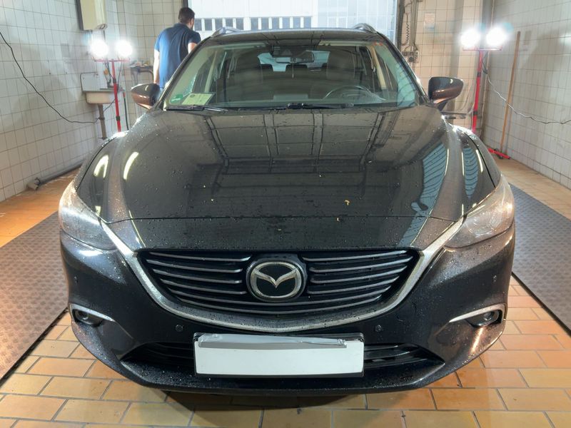 Mazda 6 2.2 Turbodiesel Sports-Line — zdjęcie 9