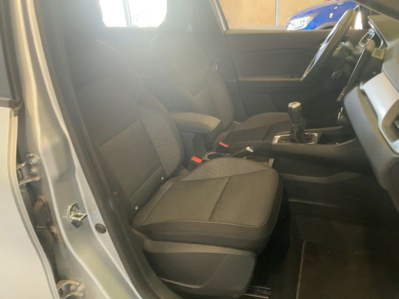 Renault Captur 1.0 TCe Evolution — zdjęcie 11