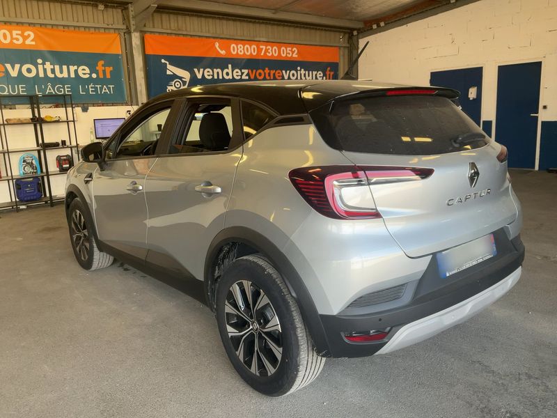 Renault Captur 1.0 TCe Evolution — zdjęcie 3