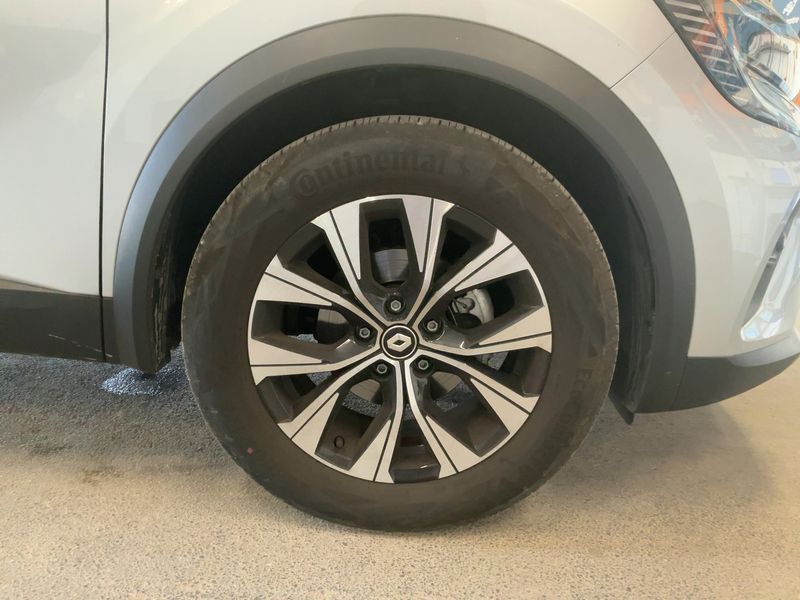 Renault Captur 1.0 TCe Evolution 2022 – снимка 11