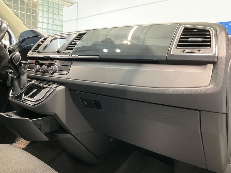 Volkswagen T6 Multivan 2.0 TDI Comfortline 2016 – снимка 28