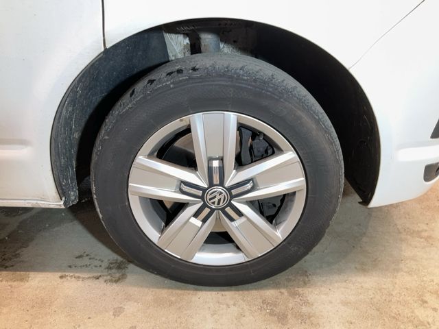 Volkswagen T6 Multivan 2.0 TDI Comfortline 2016 – снимка 11