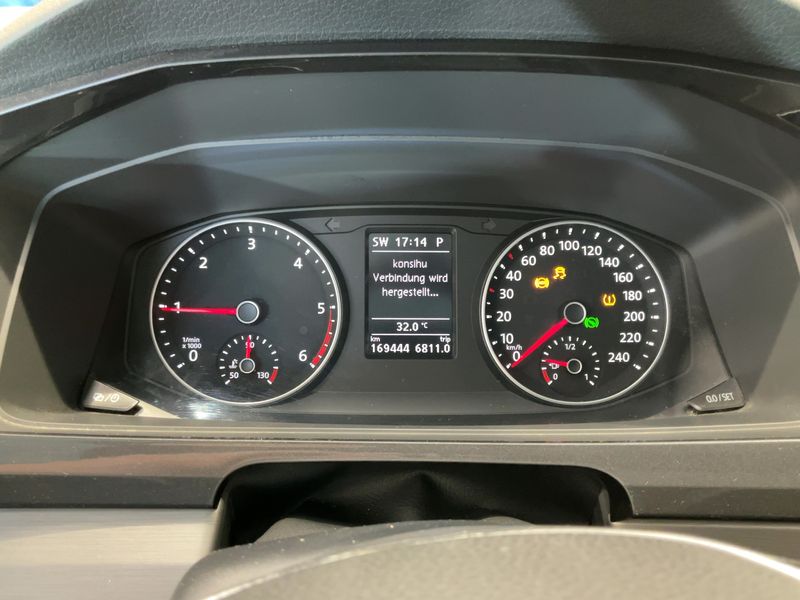 Volkswagen T6 Multivan 2.0 TDI Comfortline 2016 – снимка 19
