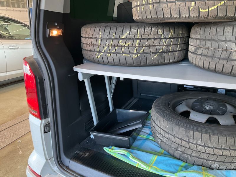 Volkswagen T6 Multivan 2.0 TDI Comfortline 2016 – снимка 23