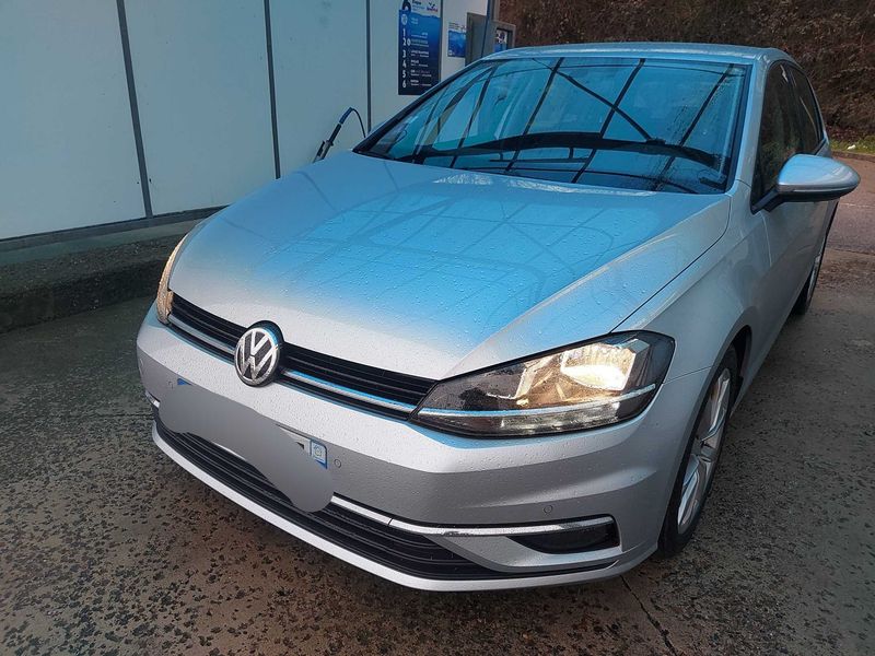 Volkswagen Golf VII 1.5 TSI ACT Match Start-Stopp — zdjęcie 2