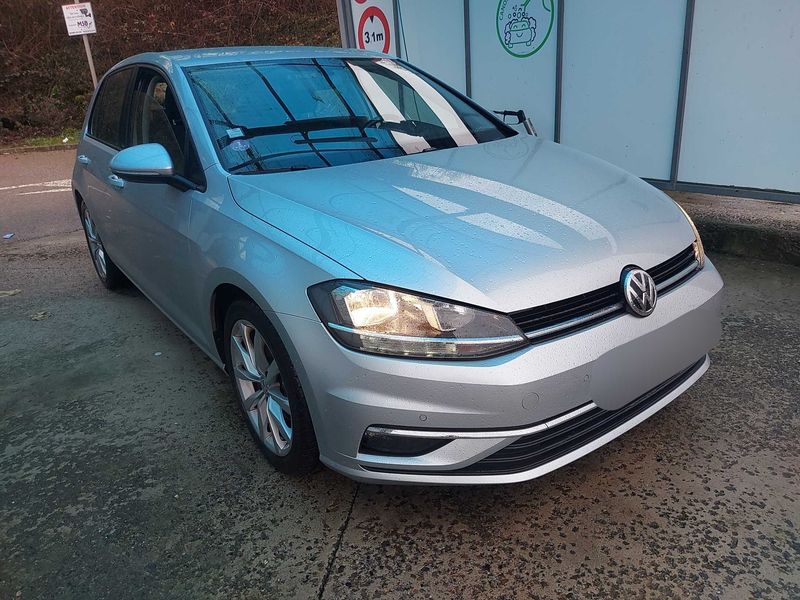 Volkswagen Golf VII 1.5 TSI ACT Match Start-Stopp — zdjęcie 6