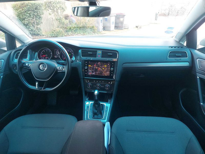 Volkswagen Golf VII 1.5 TSI ACT Match Start-Stopp — zdjęcie 11