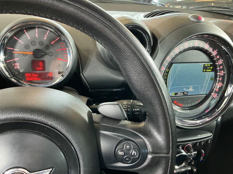 MINI Countryman Cooper S ALL4 — zdjęcie 13