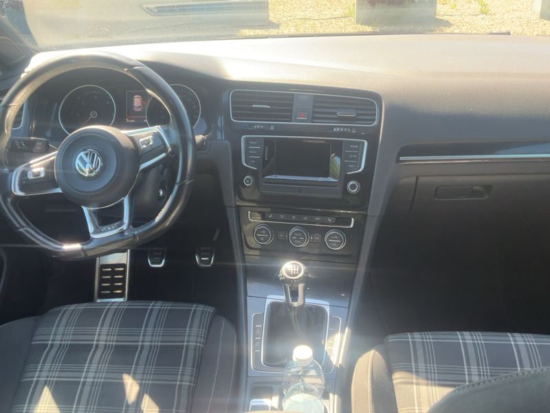 Volkswagen Golf VII 2.0 TDI GTD BlueMotion Tech — zdjęcie 12