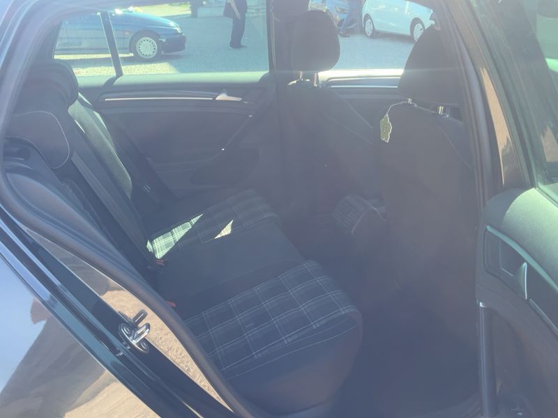 Volkswagen Golf VII 2.0 TDI GTD BlueMotion Tech — zdjęcie 14
