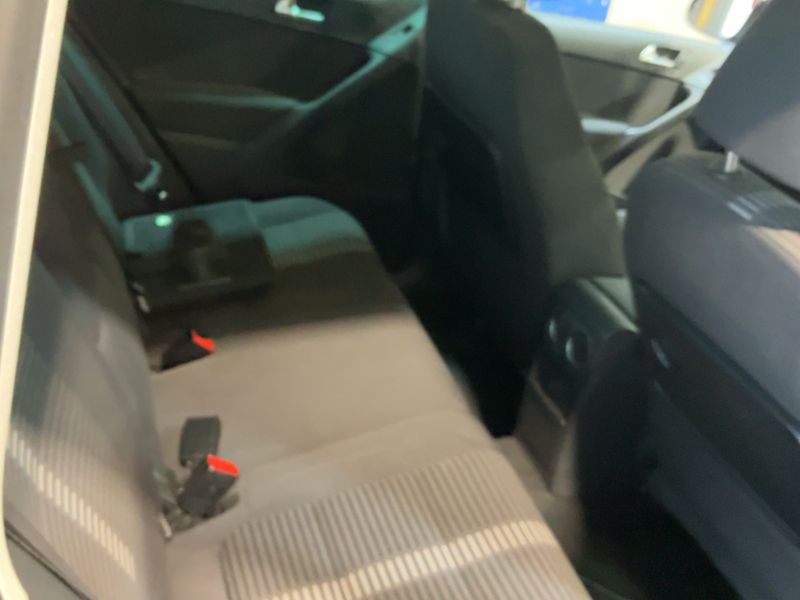 Volkswagen Tiguan 1.4 TSI Sport & Style BlueMotion Tech 2010 – снимка 20