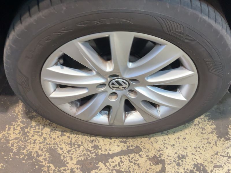 Volkswagen Tiguan 1.4 TSI Sport & Style BlueMotion Tech 2010 – снимка 11