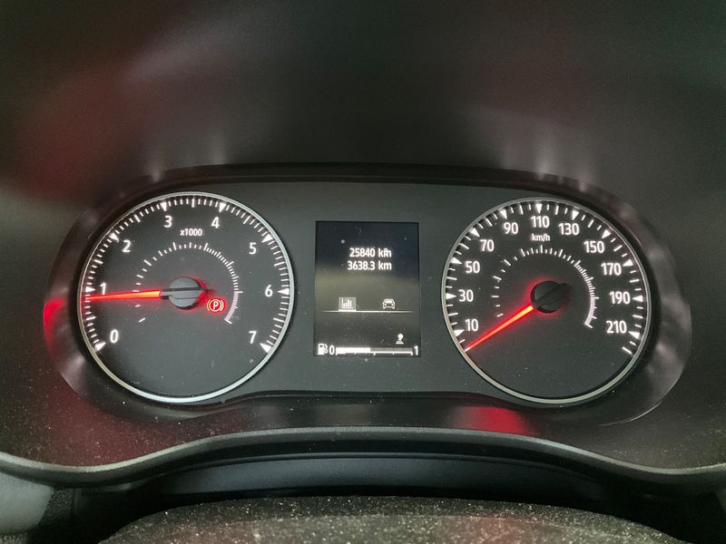 Dacia Jogger 1.0 TCe Extreme+ — zdjęcie 13