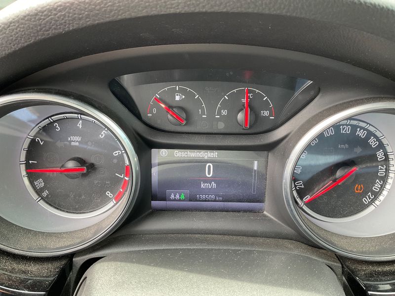 Opel Astra 1.4 SIDI Turbo Dynamic Start&Stop 2016 – снимка 19