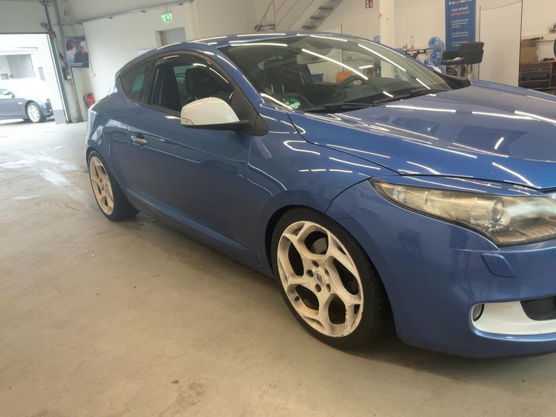 Renault Megane 2.0 TCe GT 2011 – снимка 12