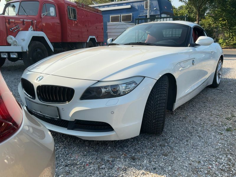 Z4 sDrive 23i